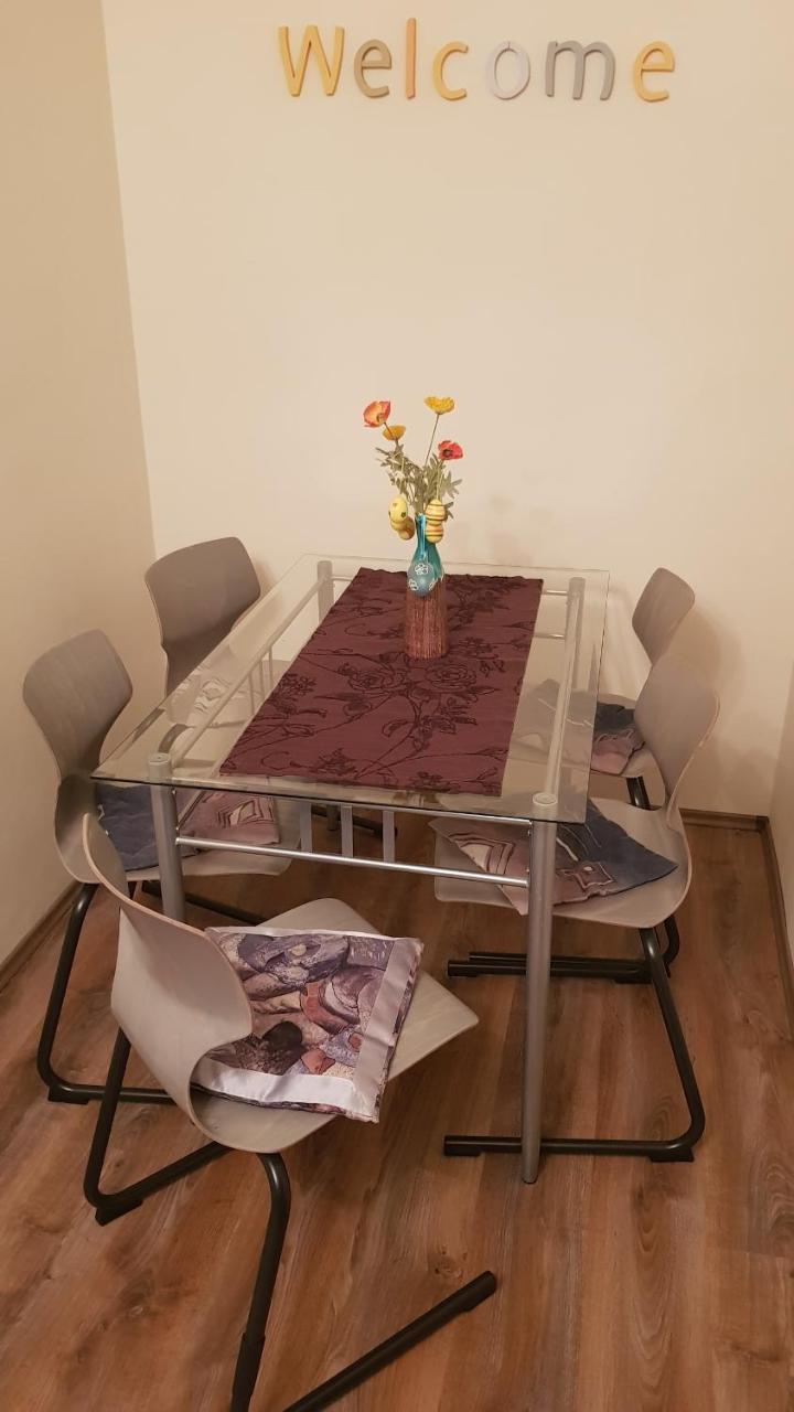 Aquarius Apartman 塞格德 外观 照片